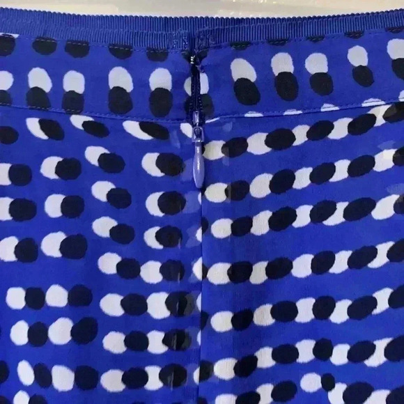 BNWT  REISS Women’s ELLIE-SPOT PRINT FLIPPY SKIRT size 4 - Picture 5 of 5